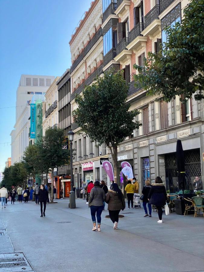 Апартаменты Charming Madrid Styles Экстерьер фото